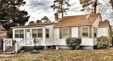 1501 Beacon St, Toms River, NJ 08757