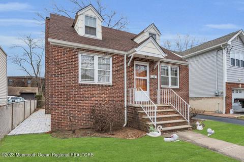 220 E Price St, Linden, NJ 07036