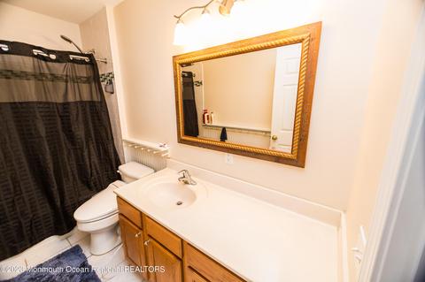 28 Cedar Ave, North Middletown, NJ 07748 photo 23