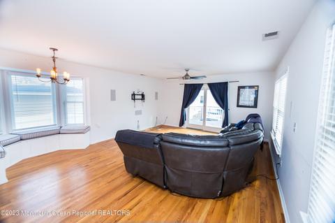 28 Cedar Ave, North Middletown, NJ 07748 photo 19