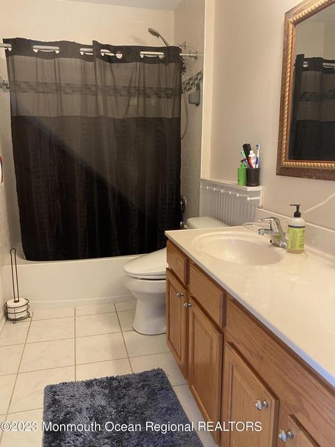 28 Cedar Ave, North Middletown, NJ 07748 photo 24