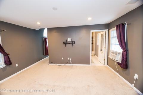 28 Cedar Ave, North Middletown, NJ 07748 photo 29