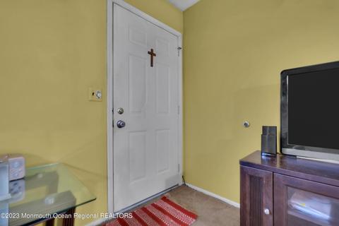 16 Spinnaker Way, Waretown, NJ 08758 photo 9