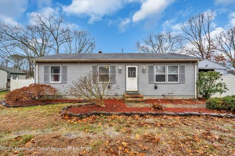 16 Spinnaker Way, Waretown, NJ 08758 photo 1