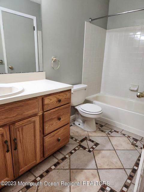 207 Daisy Ct, Jackson, NJ 08527 photo 11