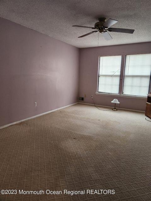 207 Daisy Ct, Jackson, NJ 08527 photo 9