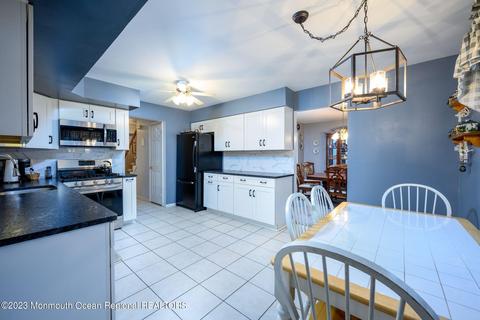9 Quailtree Ln, Howell, NJ 07731 photo 6