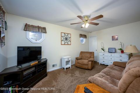 9 Quailtree Ln, Howell, NJ 07731 photo 11