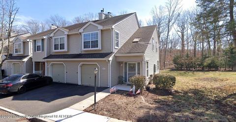 301 Wales Ln #313, Toms River, NJ 08753