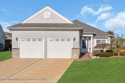 5 Barcelona Ct, Manchester, NJ 08759