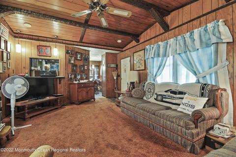 20 Rose Dr, Jackson, NJ 08527 photo 4