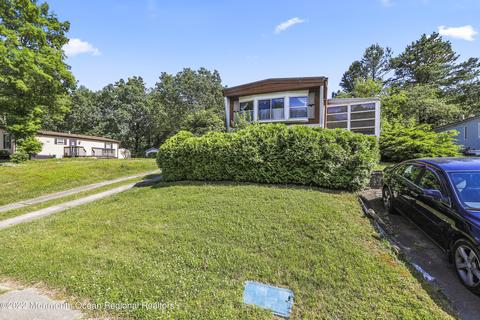 20 Rose Dr, Jackson, NJ 08527 photo 2