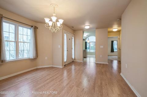 52 Dowing Ln, Jackson, NJ 08527 photo 9