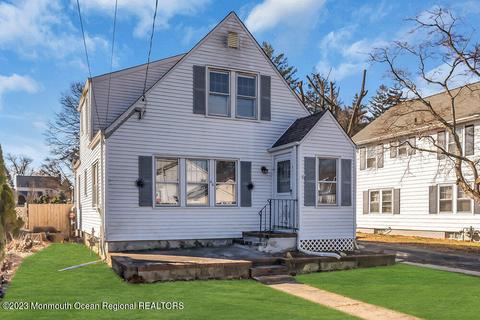 44 Hull Ave, Freehold, NJ 07728