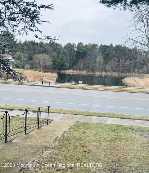 128 B Buckingham Dr, Manchester, NJ 08759