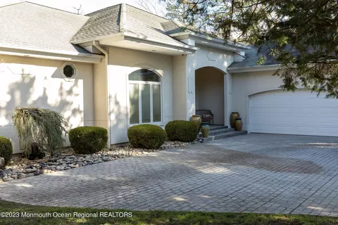 1218 Jasam Ct, Toms River, NJ 08755