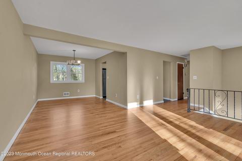 569 Frank Applegate Rd, Jackson, NJ 08527 photo 18