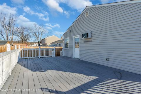 122 Cap Ln, Middlesex, NJ 08846 photo 8