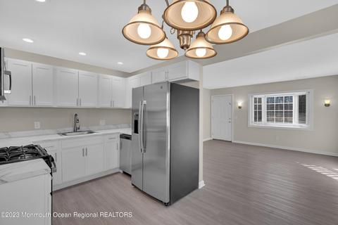 122 Cap Ln, Middlesex, NJ 08846 photo 19
