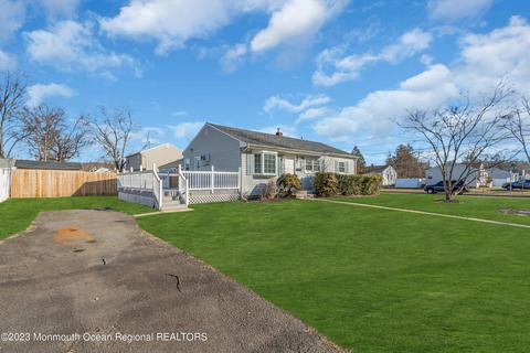 122 Cap Ln, Middlesex, NJ 08846 photo 4