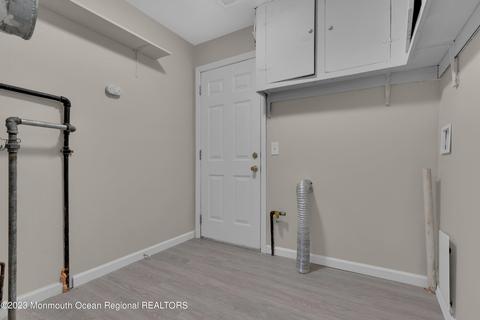 122 Cap Ln, Middlesex, NJ 08846 photo 10