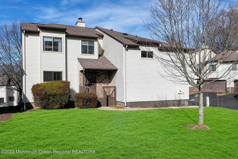 9 Clavendon Ct, Middletown, NJ 07748