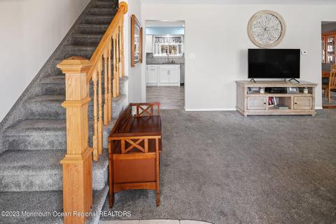 2 Deer Ln, Jackson, NJ 08527 photo 4