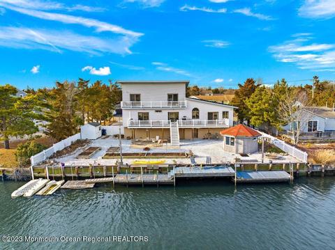 50 Atlantis Blvd, Little Egg Harbor, NJ 08087
