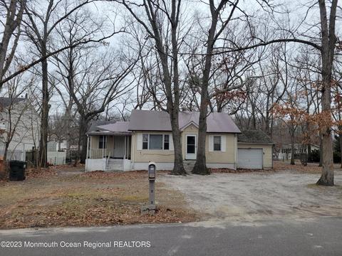 34 Ermack St, Howell, NJ 07731 photo 1