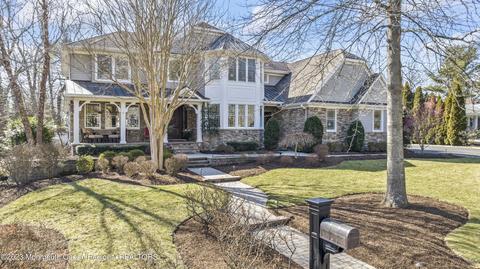 631 Holly Hill Dr, Brielle, NJ 08730