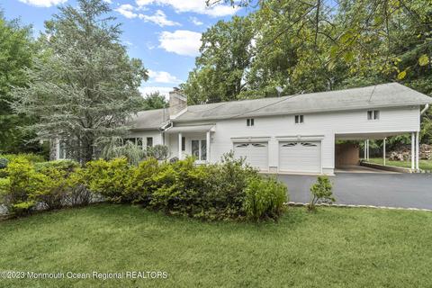 40 Wilson Ave, Morganville, NJ 07751