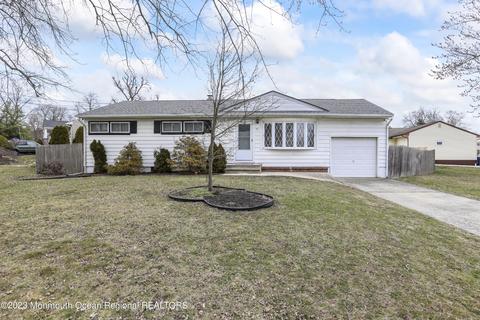 10 Roberts Dr, Neptune City, NJ 07753