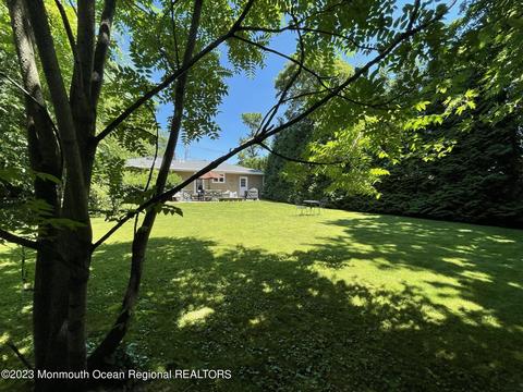 25 Middlesex Rd, Matawan, NJ 07747 photo 35