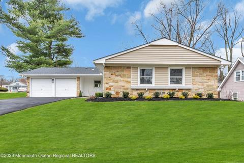 34 Ormont Ln, Aberdeen, NJ 07747
