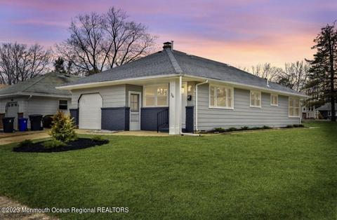 36 Mount Kilimanjaro Ln, Toms River, NJ 08753