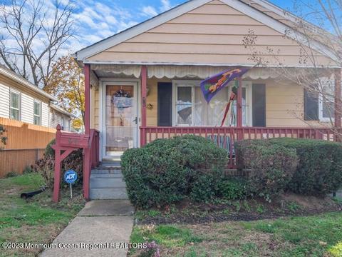 93 W Sunset Ave, Red Bank, NJ 07701