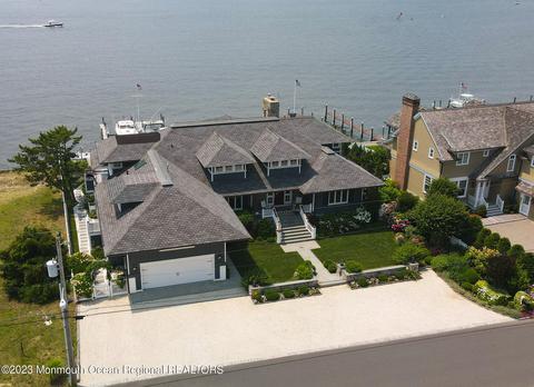 1090 Barnegat Ln, Mantoloking, NJ 08738