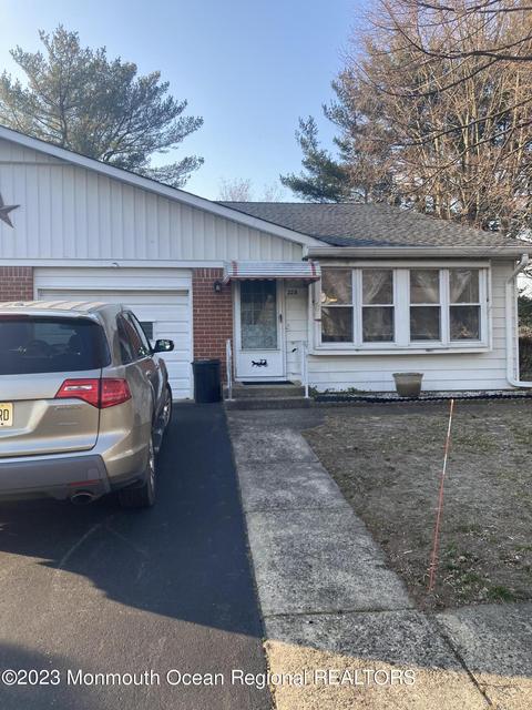 22 Constitution Blvd #B, Whiting, NJ 08759