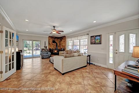 700 Wright Debow Rd, Jackson, NJ 08527 photo 4