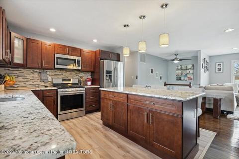 621 Peter Pl, Brick, NJ 08723 photo 7