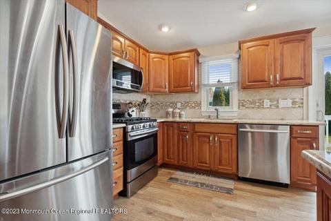 621 Peter Pl, Brick, NJ 08723 photo 33