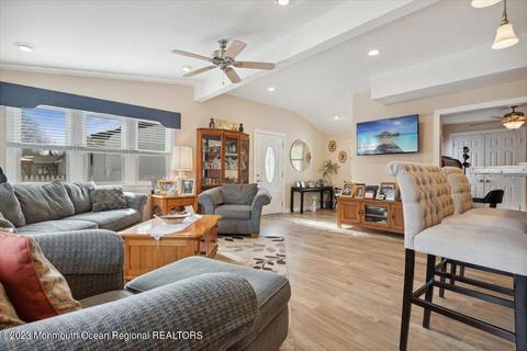 621 Peter Pl, Brick, NJ 08723 photo 29