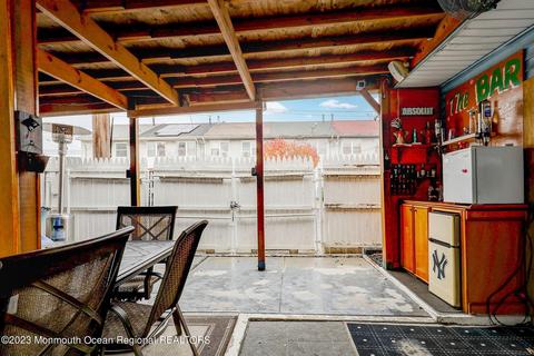 237 Sherman St, Perth Amboy, NJ 08861