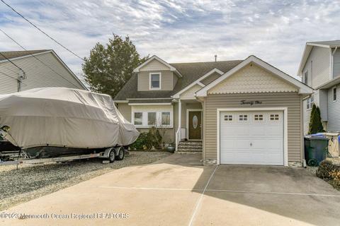 21 Mandalay Rd, Brick, NJ 08723