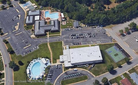 7 Marathon St, Toms River, NJ 08757
