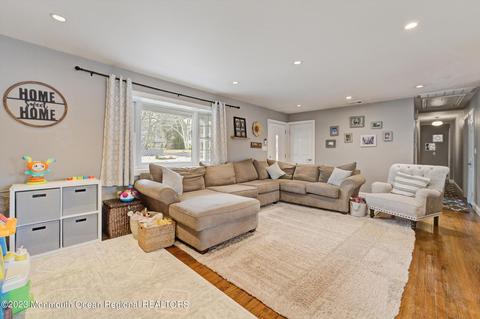 313 Timberline Pl, Brick, NJ 08723 photo 8