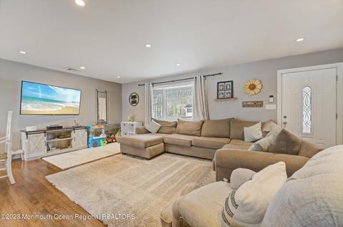 313 Timberline Pl, Brick, NJ 08723 photo 7