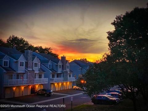 2006 Grassy Hollow Dr, Toms River, NJ 08755