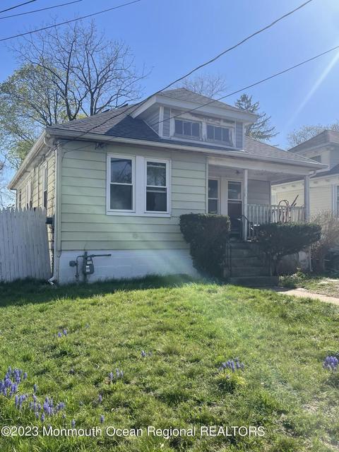 57 E Sunset Ave, Red Bank, NJ 07701
