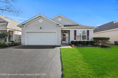 505 Moores Ct, Jackson, NJ 08527